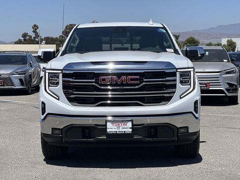 New 2026 GMC Sierra 1500 SLT w/ SLT Premium Plus Package AWD/4WD image 2