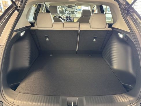 New 2026 Honda HR-V LX image 22