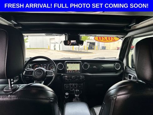 Used 2020 Jeep Wrangler Unlimited Sahara AWD/4WD image 22