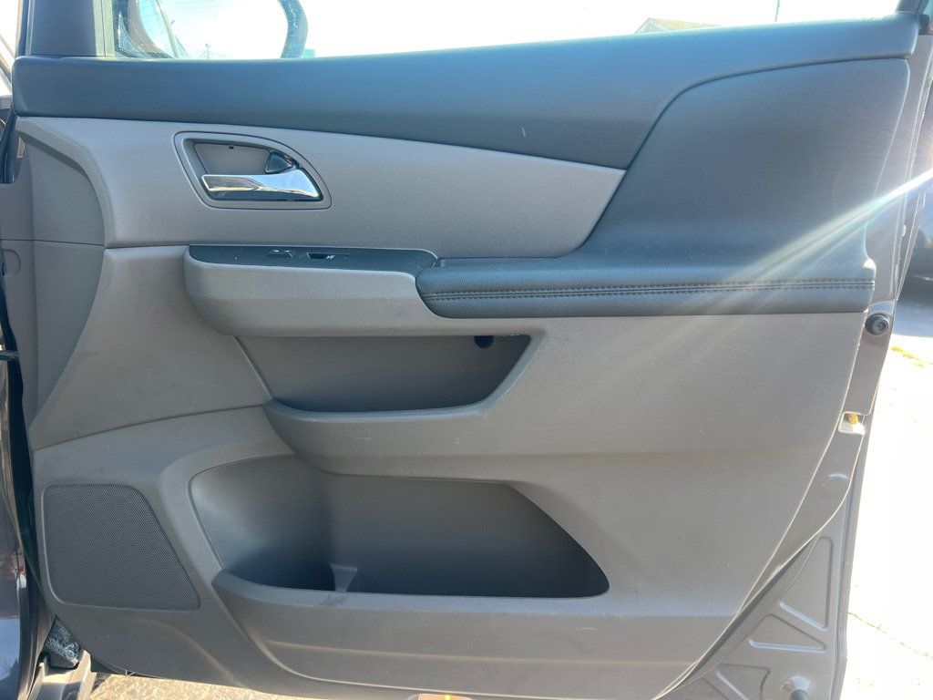Used 2015 Honda Odyssey Touring image 18