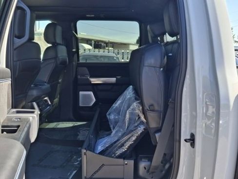New 2025 Ford F350 Platinum w/ FX4 Off-Road Package image 5