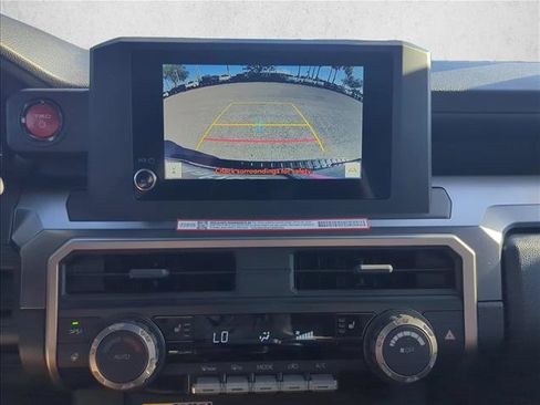 Used 2025 Toyota 4Runner TRD Off-Road AWD/4WD image 19