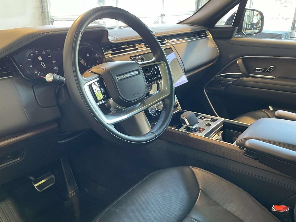 Certified 2023 Land Rover Range Rover Long Wheelbase Autobiography AWD/4WD image 13
