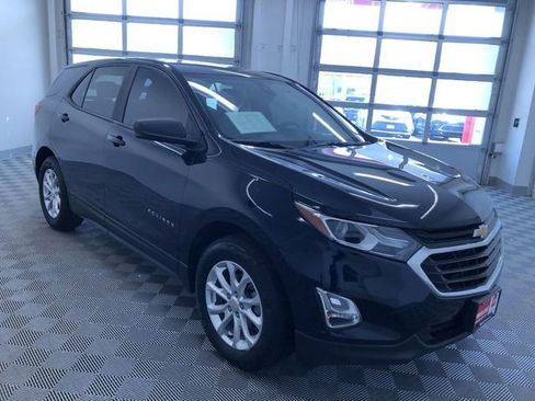 Used 2020 Chevrolet Equinox LS w/ LS Convenience Package image 36