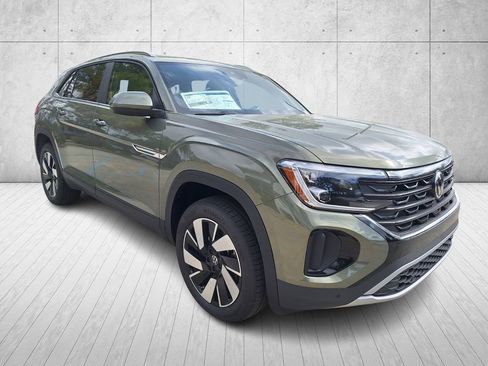 New 2026 Volkswagen Atlas Cross Sport SE image 7