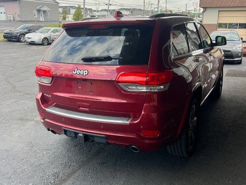 Used 2015 Jeep Grand Cherokee Overland AWD/4WD image 5