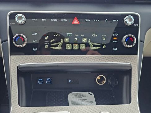 New 2026 Genesis GV80 3.5T Prestige AWD/4WD image 16