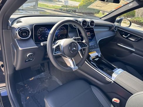 New 2025 Mercedes-Benz GLC 300 4MATIC image 13