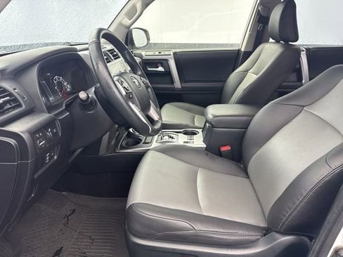 Used 2024 Toyota 4Runner SR5 Premium w/ Moonroof Package image 16