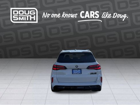 Used 2021 BMW X5 M w/ Competition Package image 4