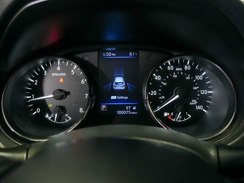 Used 2019 Nissan Rogue Sport S FWD image 16