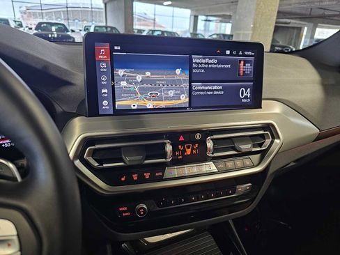 Used 2023 BMW X3 xDrive30i w/ Premium Package w/ZPA image 13