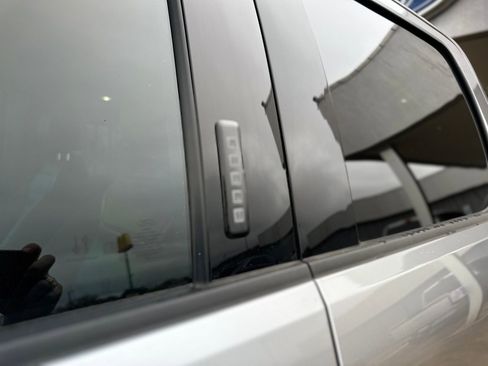 Used 2022 Ford F150 Raptor image 16