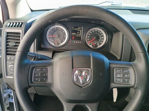 Used 2016 RAM 1500 Express image 15