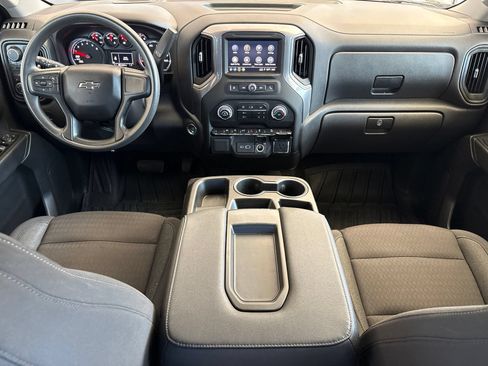 Used 2024 Chevrolet Silverado 1500 Custom Trail Boss w/ LPO, Dark Essentials Package AWD/4WD image 18