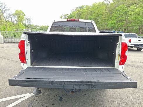 Certified 2021 Toyota Tundra SR5 AWD/4WD image 27