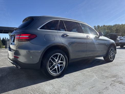 Certified 2018 Mercedes-Benz GLC 300 4MATIC image 9