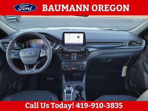 New 2026 Ford Escape ST-Line w/ Cold Weather Package AWD/4WD image 17