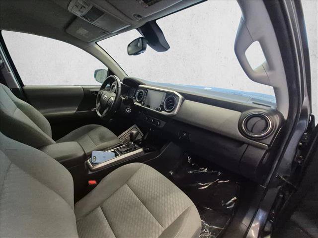 Used 2022 Toyota Tacoma SR5 w/ Technology Package RWD image 21