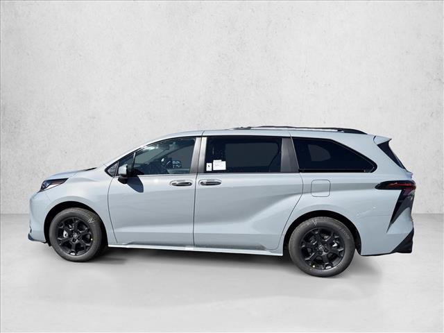 New 2026 Toyota Sienna XLE Woodland Edition AWD/4WD image 4