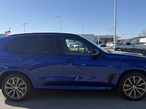Used 2025 BMW X5 M60i w/ Climate Comfort Package image 10
