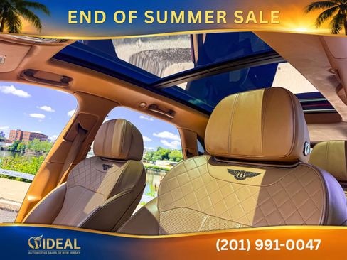 Used 2017 Bentley Bentayga AWD/4WD image 31