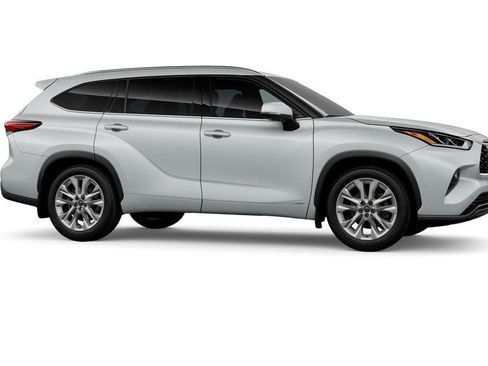 New 2026 Toyota Highlander Limited image 37