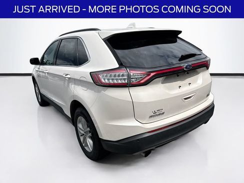 Used 2018 Ford Edge SEL w/ Equipment Group 201A AWD/4WD image 6