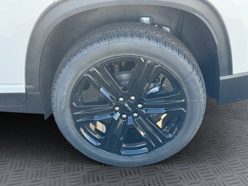 New 2026 GMC Acadia Elevation image 26