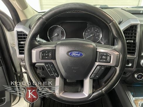Used 2020 Ford Expedition Max Platinum image 14