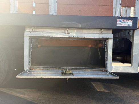 Used 2011 Ford F550 2WD Crew Cab Super Duty w/ Payload Upgrade Pkg image 29