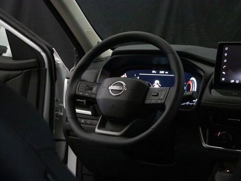 New 2026 Nissan Rogue Platinum w/ Platinum Premium Package image 14