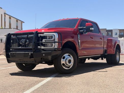 Used 2023 Ford F350 Lariat w/ Lariat Ultimate Package AWD/4WD image 6