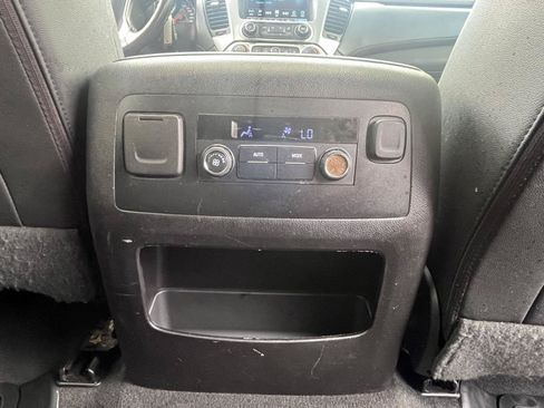 Used 2019 Chevrolet Suburban LT AWD/4WD image 20