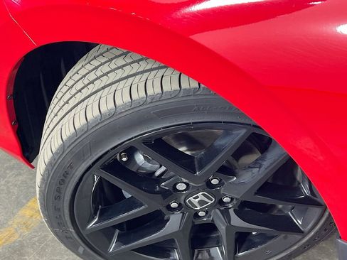 Used 2025 Honda Civic Sport image 26