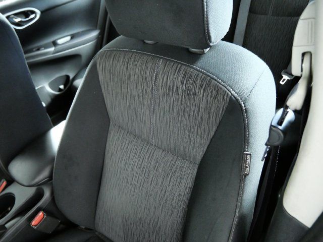 Used 2014 Nissan Sentra SV FWD image 16