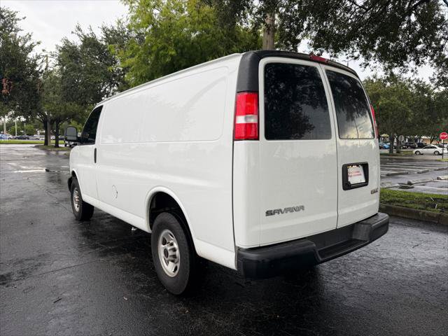 Used 2023 GMC Savana 2500 w/ Driver Convenience Package RWD image 3