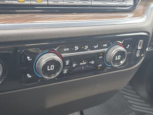 Certified 2023 Chevrolet Silverado 1500 LT AWD/4WD image 29