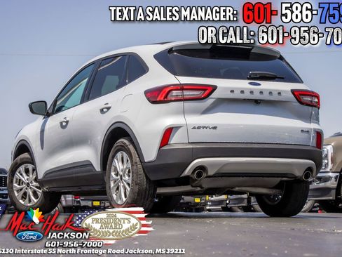 Certified 2025 Ford Escape Active AWD/4WD image 5
