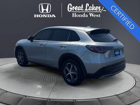 Used 2025 Honda HR-V EX-L image 3