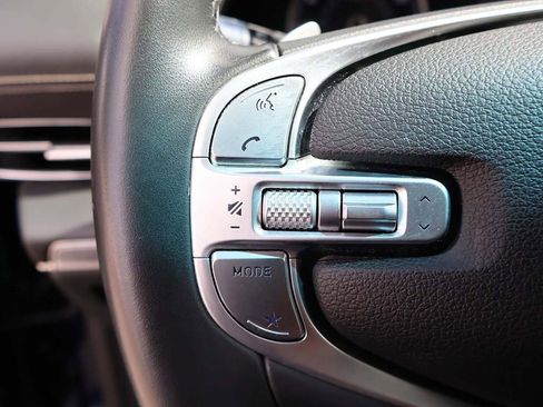 Used 2024 Genesis GV80 2.5T image 50