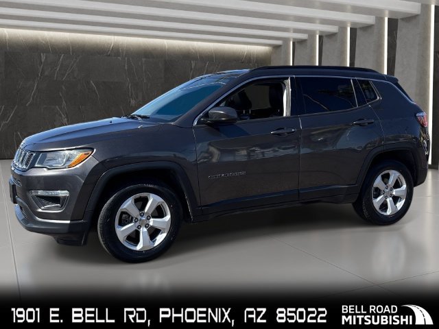 Used 2018 Jeep Compass Latitude w/ Popular Equipment Group FWD image 1