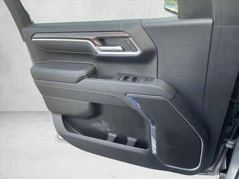 Used 2024 Chevrolet Silverado 1500 LT image 20