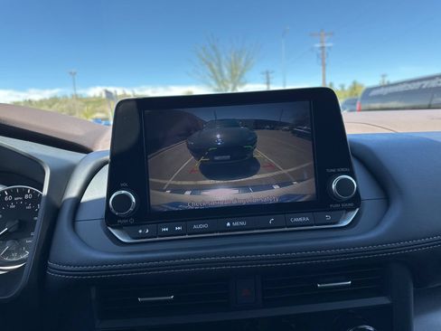 Used 2023 Nissan Rogue SV AWD/4WD image 52