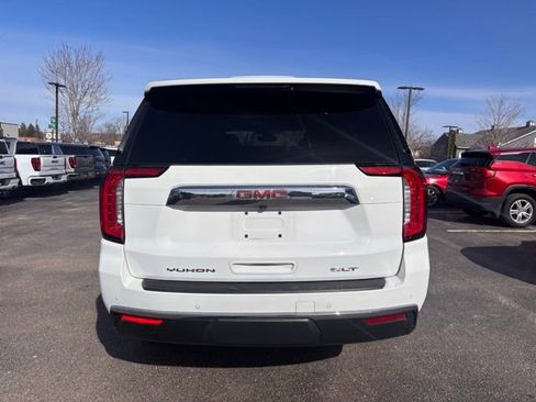 Used 2022 GMC Yukon SLT w/ SLT Luxury Package AWD/4WD image 7