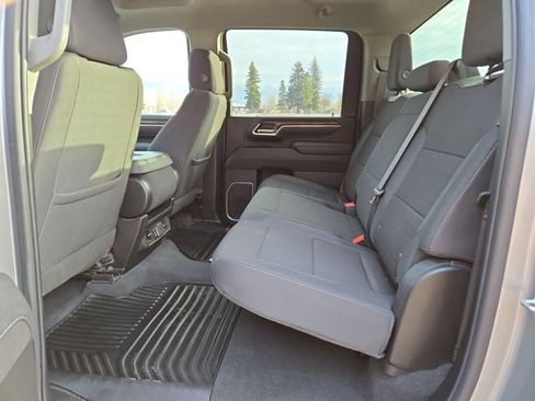 Used 2025 Chevrolet Silverado 3500 LT w/ Convenience Package image 30