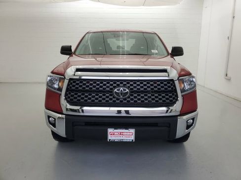 Used 2021 Toyota Tundra SR5 w/ SR5 Upgrade Package RWD image 3