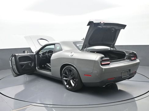 Used 2019 Dodge Challenger R/T Scat Pack w/ Shaker Package image 68