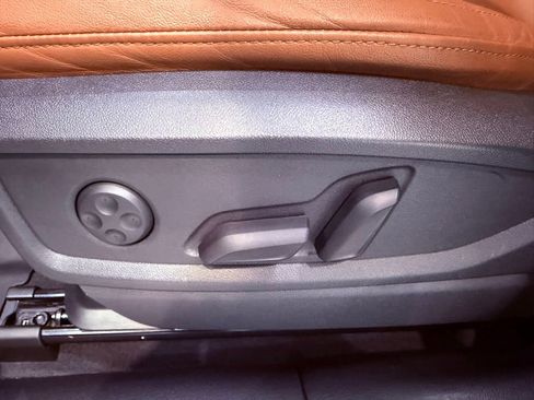 Used 2021 Audi Q5 2.0T Premium Plus w/ Premium Plus Package image 21