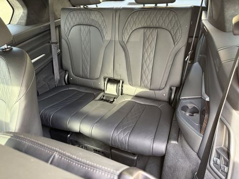 Used 2021 BMW X7 M50i w/ Cold Weather Package image 11